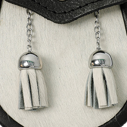 Boys' White Cowhide Sporran With Two Tassels - Free Sporran Belt
